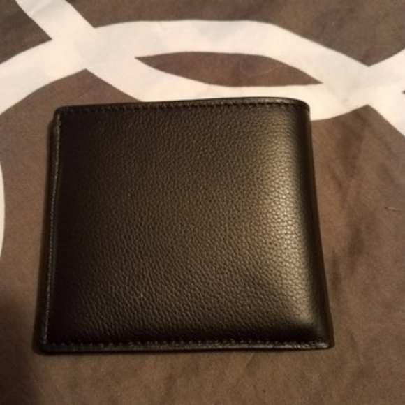 Nwt Coach Men's Compact ID Wallet - Picture 1 of 5